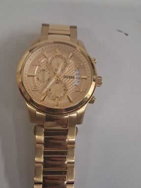 GUESS Men's Gold-Tone Stainless Steel Watch